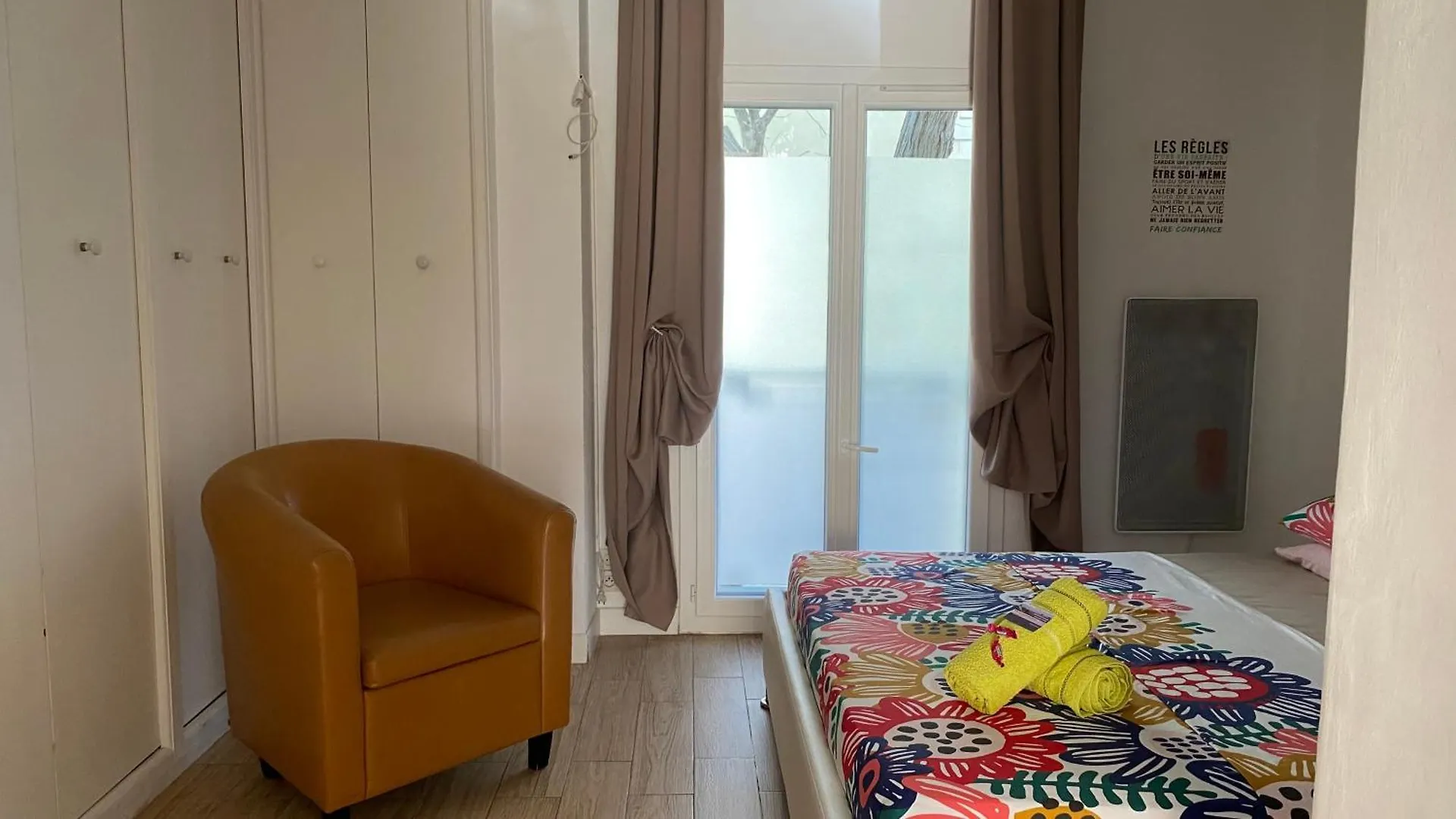 Goeland 1, Classe, Climatise, Wifi Terrasse Ombrage De 12 M2 A 150 M De La Plage Toulon 0*,