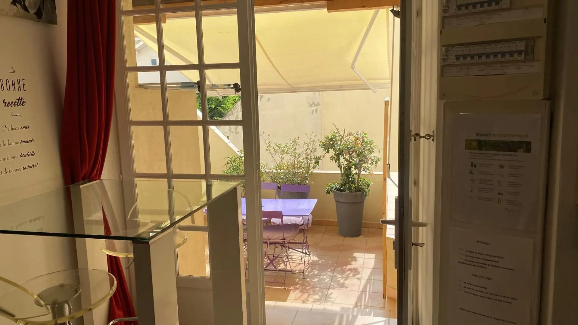 Goeland 1, Classe, Climatise, Wifi Terrasse Ombrage De 12 M2 A 150 M De La Plage Toulon